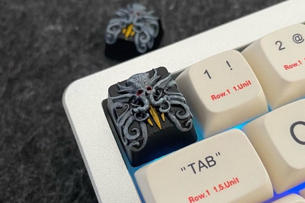 Baldur's Gate 3 Logo Artisan Resin Keycap (Cherry MX)